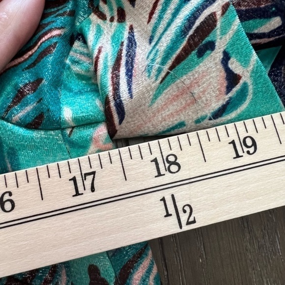 Kate Spade Regal Plumes Feather Print Shift Teal with Platinum Sheen Mini Dress - Picture 17 of 17